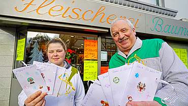 Fleischermeister Andreas Baumeister (rechts) und Mitarbeiterin Chantal