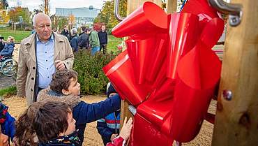 Der neue Kletter- und Spielturm im Stiftsgarten des Johannessstift