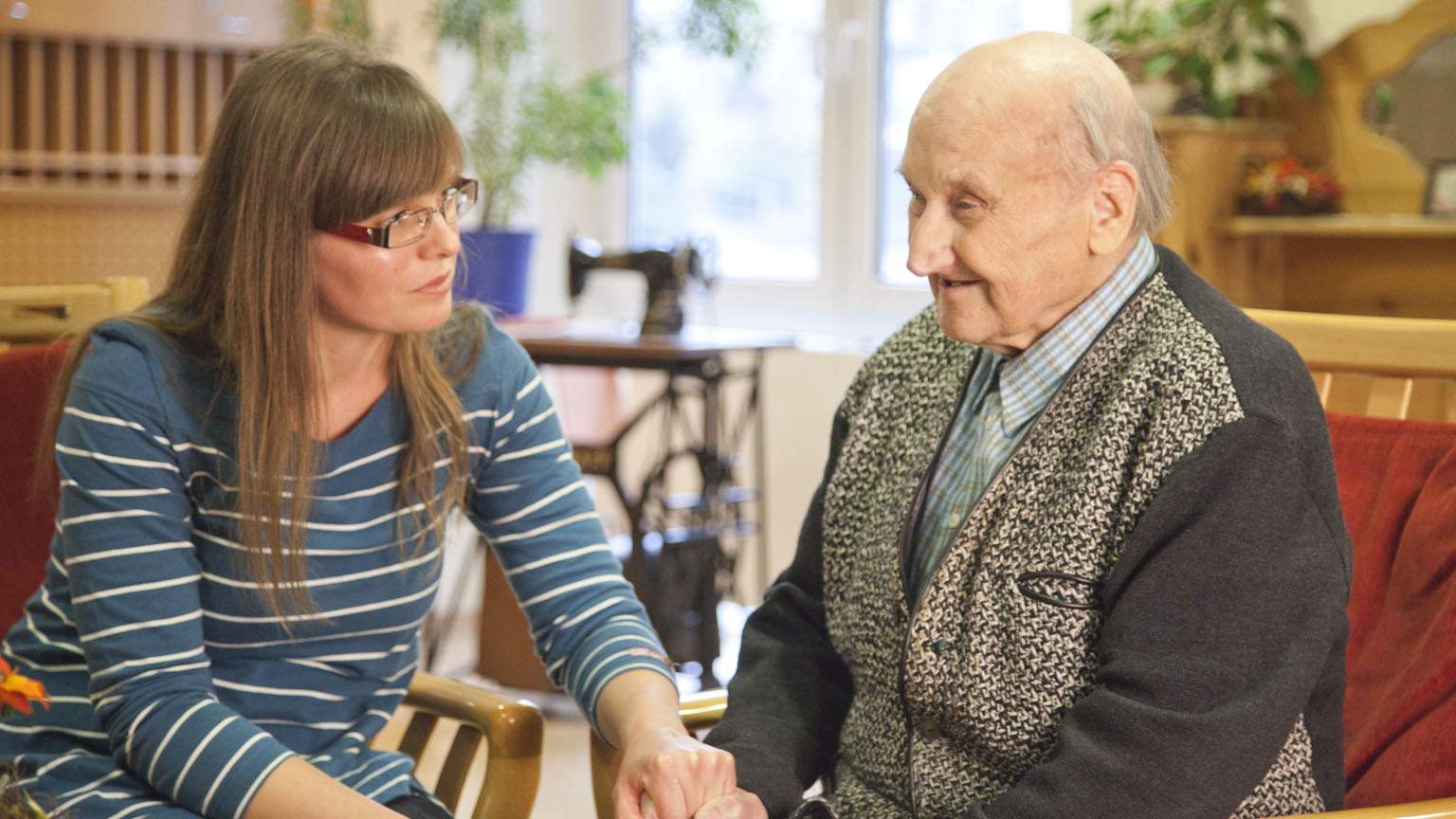 Palliative Begleitung im Altenzentrum Bethesda, Johanneswerk Bad Salzuflen