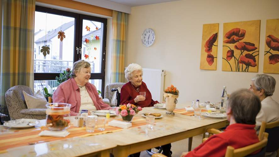 Kurzzeitpflege im Philipp-Melanchthon-Zentrum, Johanneswerk Bad Driburg