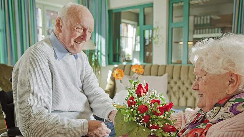 Kurzzeitpflege im Karl-Pawlowski-Altenzenrum, Evangelisches Johanneswerk Recklinghausen